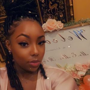 Meet your Posher, Alyssia